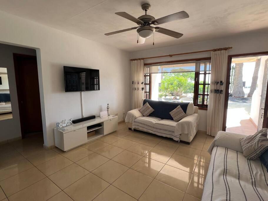 Casa Mo, 2 Bedroom Apartment Close To The Beach Puerto del Carmen  Zewnętrze zdjęcie
